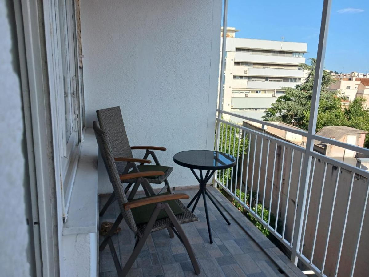 Room With Private Toilet And Balcony In City Center In Shared Apartment Split Exteriör bild